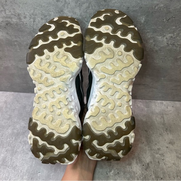 Nike React Vision Running Shoes CW0730-001 Womens sz 7 - black/white - Picture 5 of 6